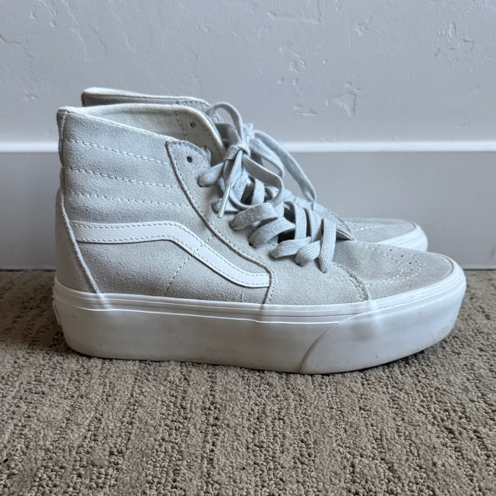 Vans High-Top Sneakers in Light Gray and White